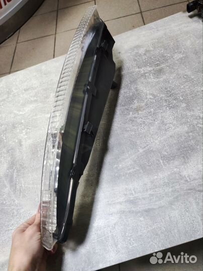 Повторитель поворота в бампер левый Audi Q7 4L