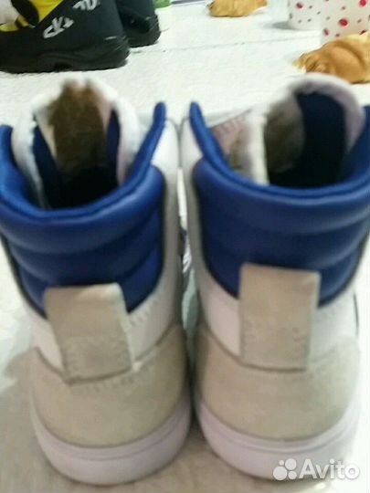 Кроссовки Hummel 27EU; 10US