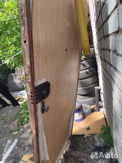 Дверь входная металлическая