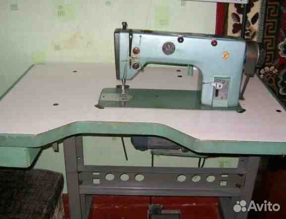 Продам швейную машину класса 1022М