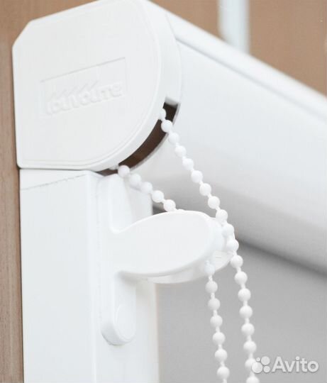 Рулонные жалюзи с пластиковой цепочкой открывания