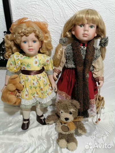 Кукла фарфоровая