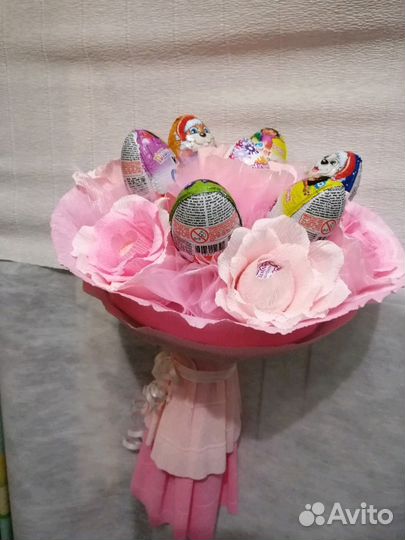 Букет с Киндерами и конфетами