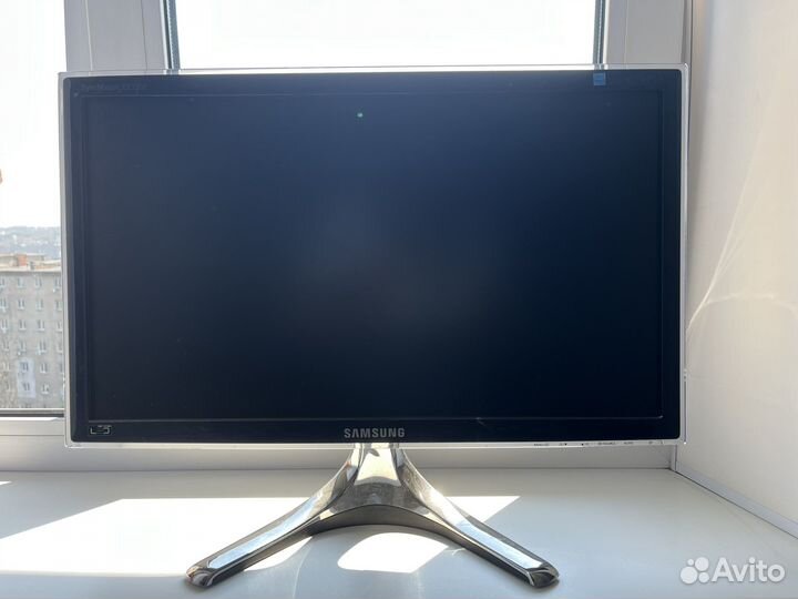 Монитор samsung