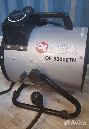 Электрическая тепловая пушка Quattro Elementi 3000