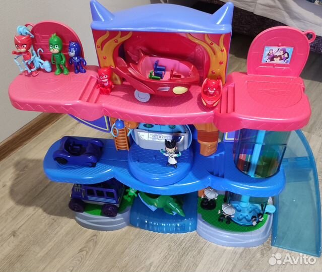 Штаб герои в масках