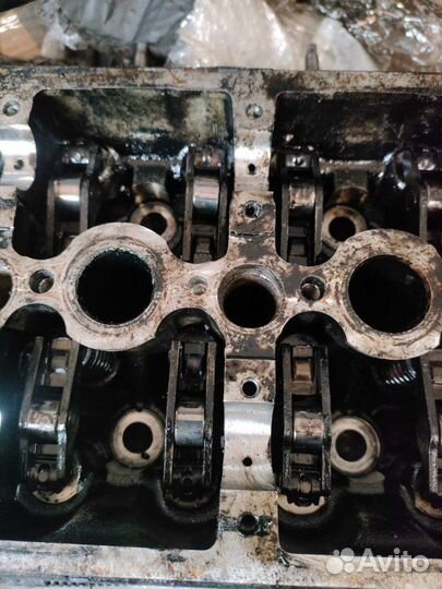 Головка блока цилиндров Peugeot 4007 EP 4HN 2009