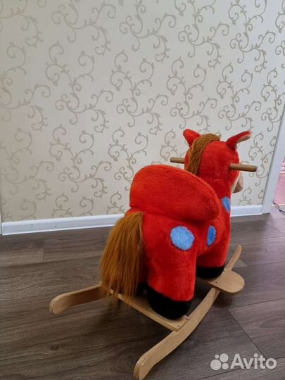 Качалка лошадь