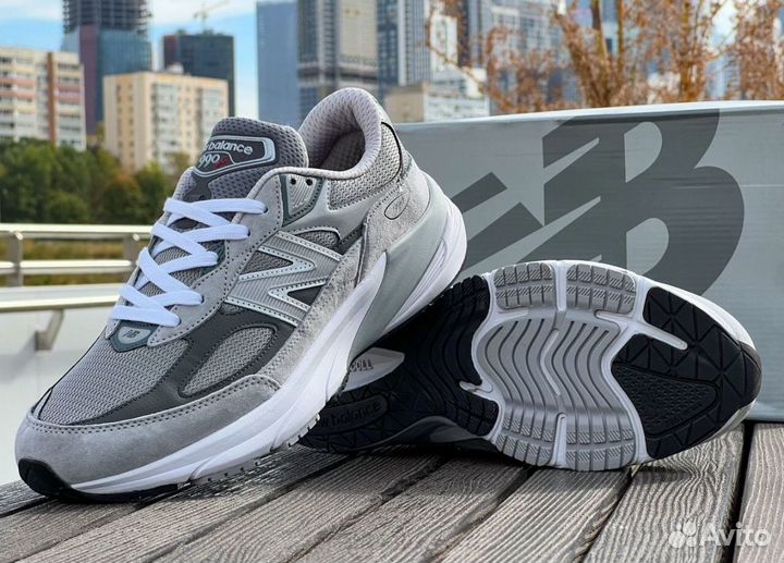 Кроссовки New Balance 990v6