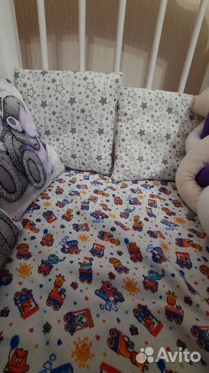 Бортики в детскую кроватку 8 подушек