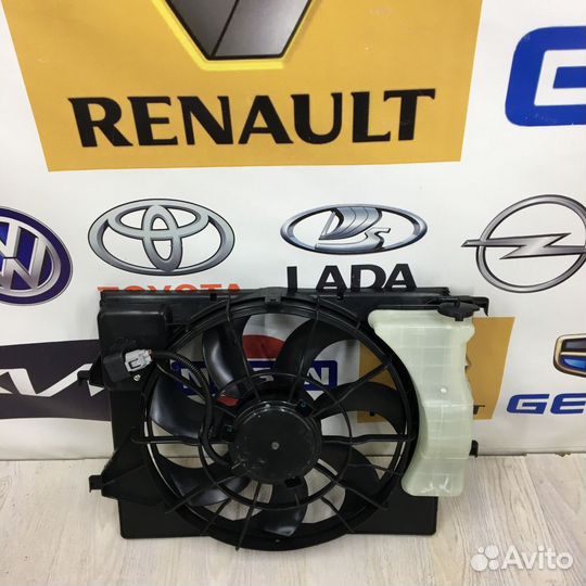 Вентилятор радиатора охлаждения двигателя диффузор