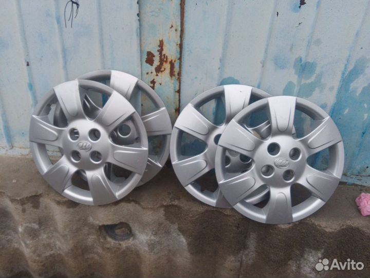 Продаю 4 колпака на лифан