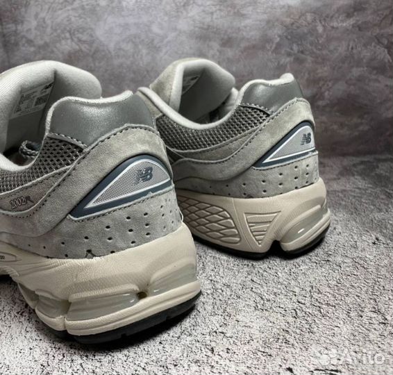 Кроссовки New balance 2002r