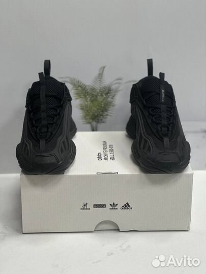 Adidas yeezy FYW intimidation