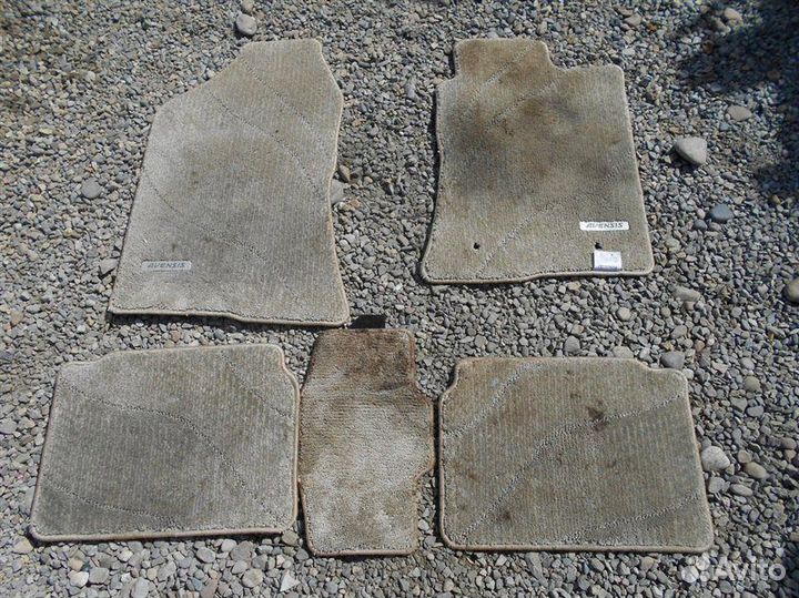 Коврики комплект Toyota Avensis AZT251 2AZ-FSE