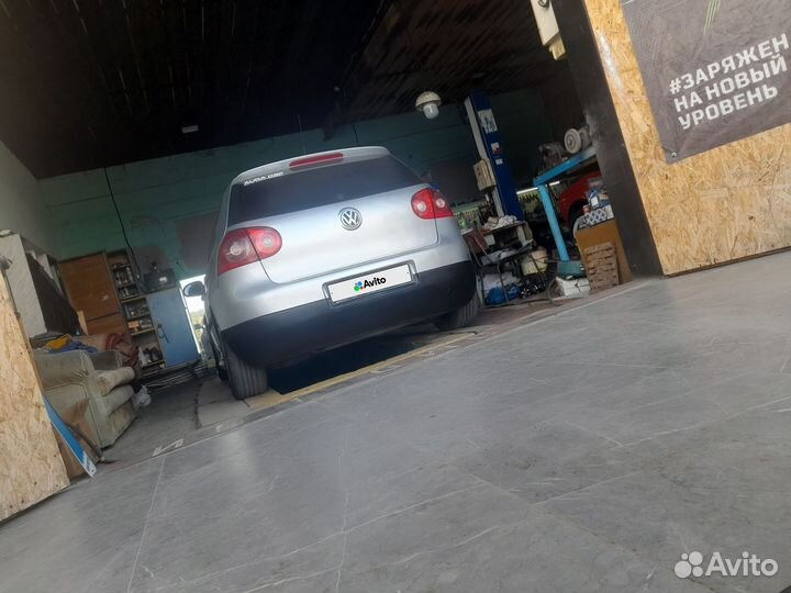 Volkswagen Golf 1.6 МТ, 2006, 270 000 км