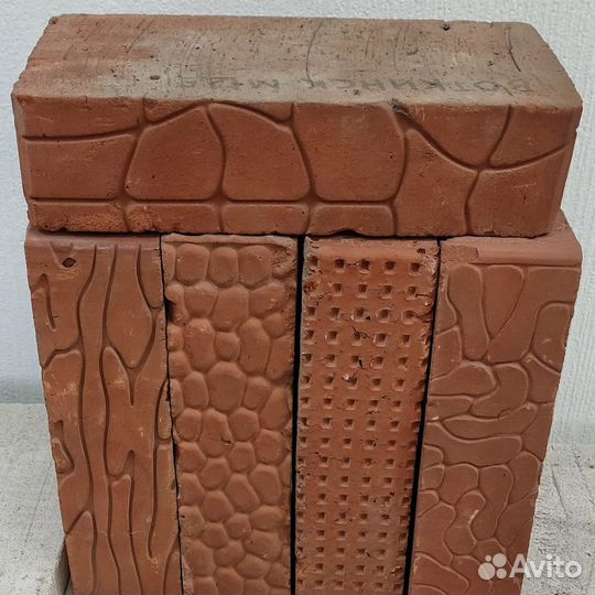 Кирпич полнотелый красный для цоколя