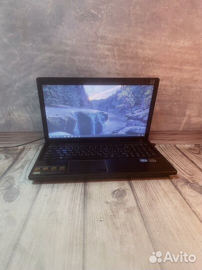 Игровой Ноутбук Lenovo/ Core i3/Nvidia GF/120gb