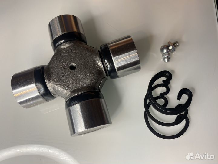 Крестовины карданного вала Hummer H2