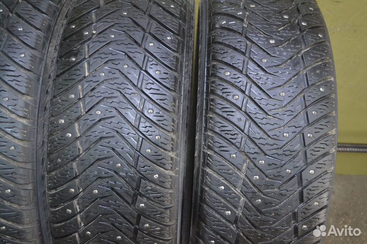 Yokohama Ice Guard IG65 215/65 R16 102T