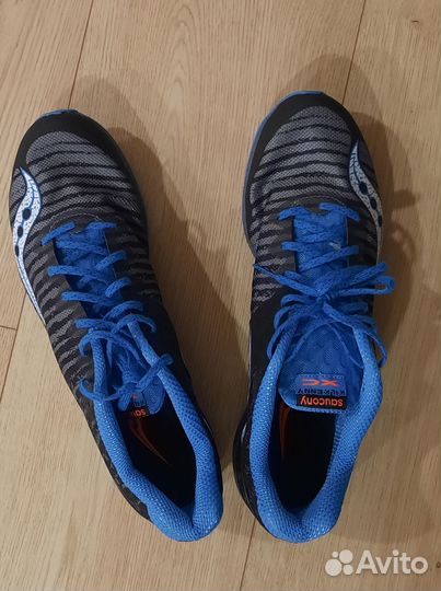 Кроссовки Saucony со съёмными шипами