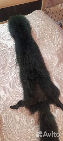 Меховой воротник (тушка песца) с лапками и хвостом