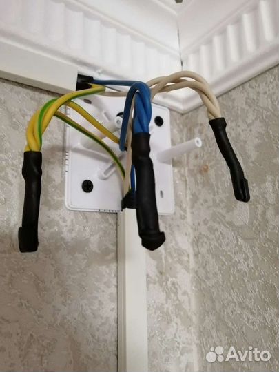 Услуги электрика ***