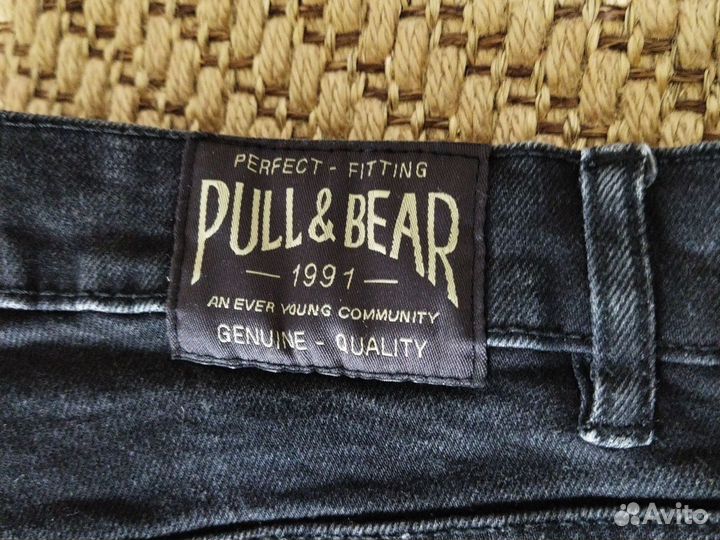 Джинсы Pull and bear