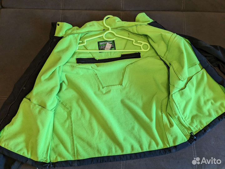 Куртка arctic cat р.52-54 (L)