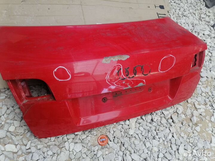 Крышка багажника Audi A4 B7