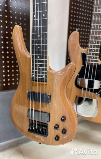 Бас-гитара 5-струнная Sunsmile SE5-720