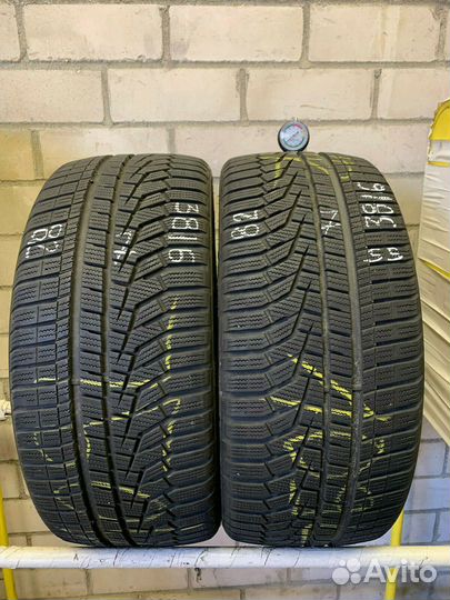 Hankook Winter I'Cept Evo2 W320 215/50 R17