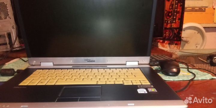 Fujitsu siemens amilo pro