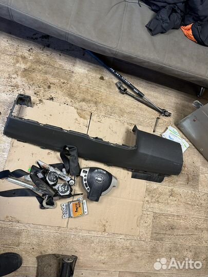 Комплект безопасности Nissan Serena C25