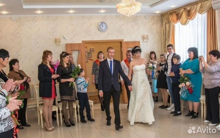 Платье свадебные