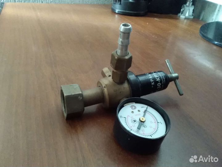Редуктор и подогреватели углекислотного газа