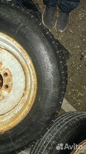 Шины на грузовики бу