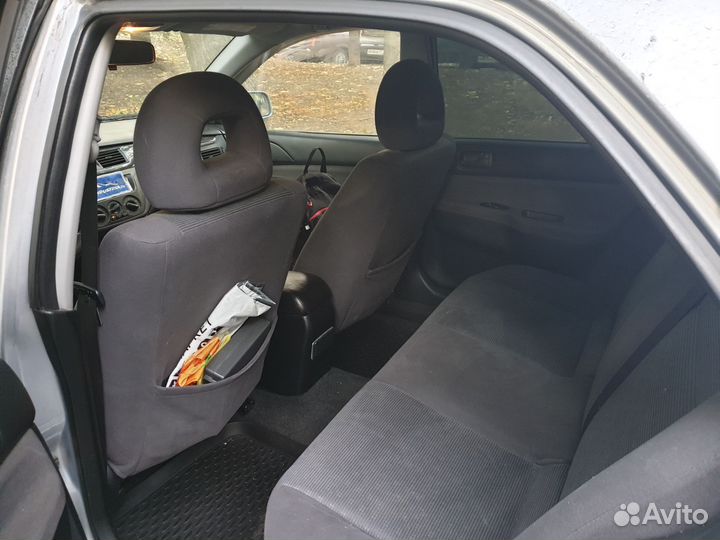 Mitsubishi Lancer 1.6 AT, 2004, битый, 238 000 км