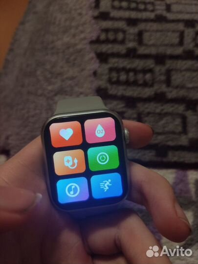 Apple watch S8