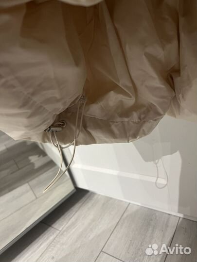 Пуховик женский светлый