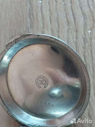 Часы старинные карманные Montre Universelle