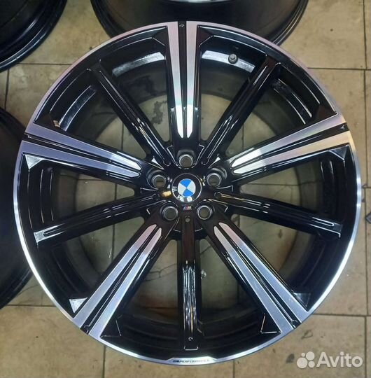 Разноширокие на BMW X5/6 G05/06 749M R22