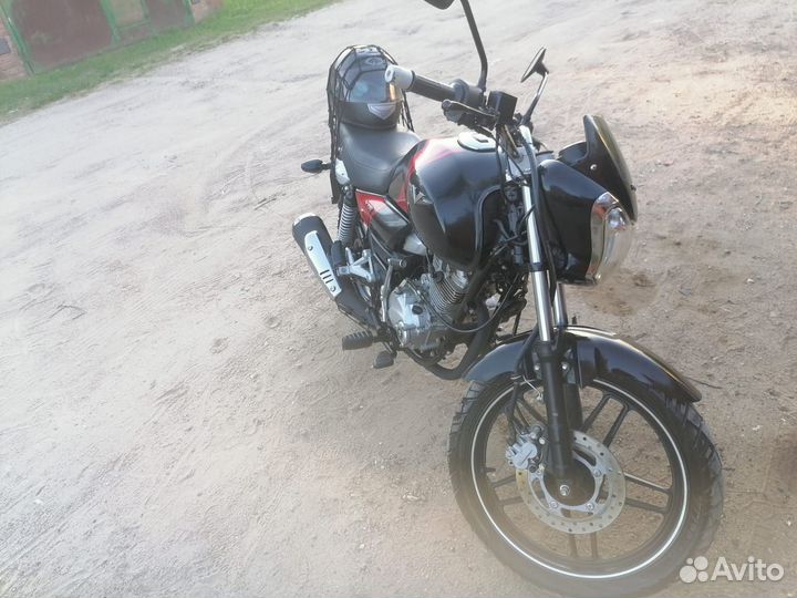 Продаю мопед