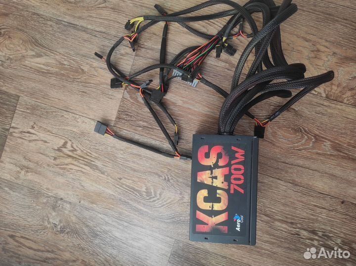 Бронь Блок питания Aerocool kcas 700W