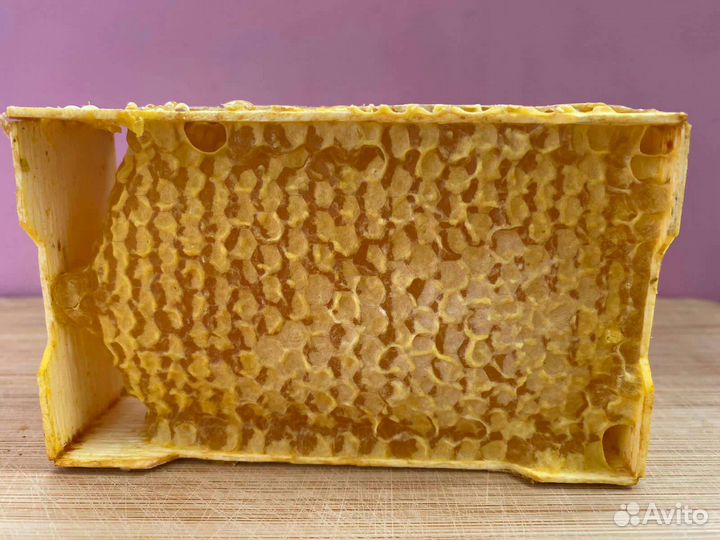 Свежий мед, соты, прополис