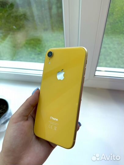 iPhone Xr, 64 ГБ