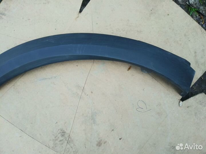 Накладка крыла заднего правого Citroen C5 Aircross