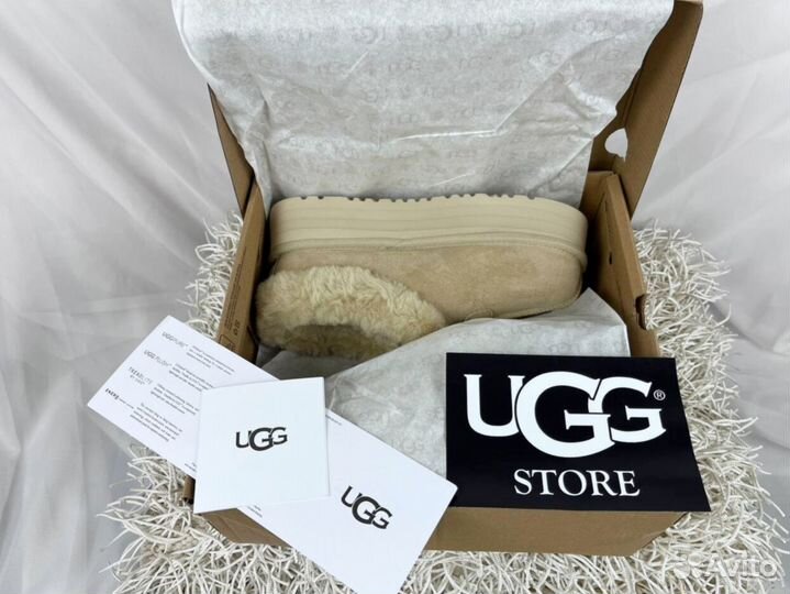 Ugg Platform Slipper Sand