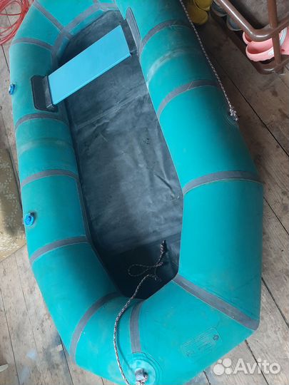 Надувная лодка Ветерок-1