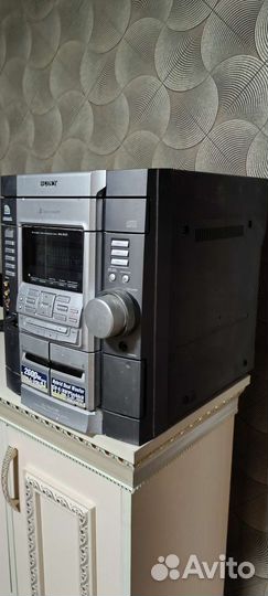Музыкальный центр sony